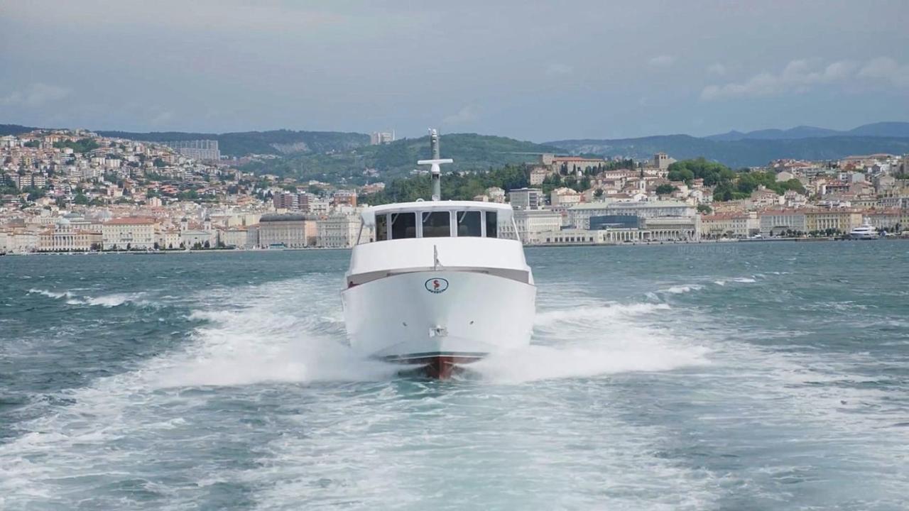 Unica Nel Cuore Storico Di Trieste Bagian luar foto